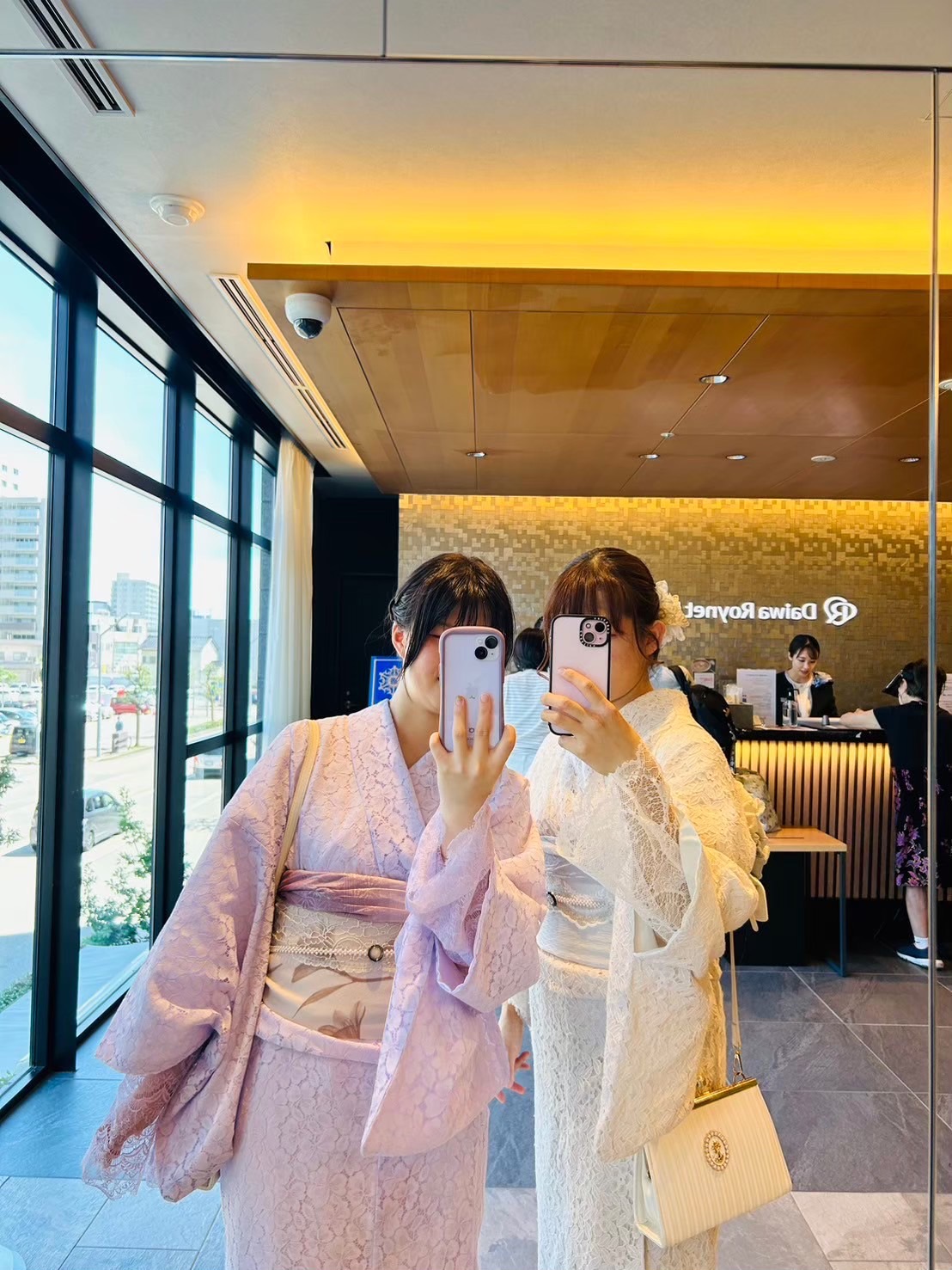 VASARA金沢駅前店/鏡越しフォト♡レース