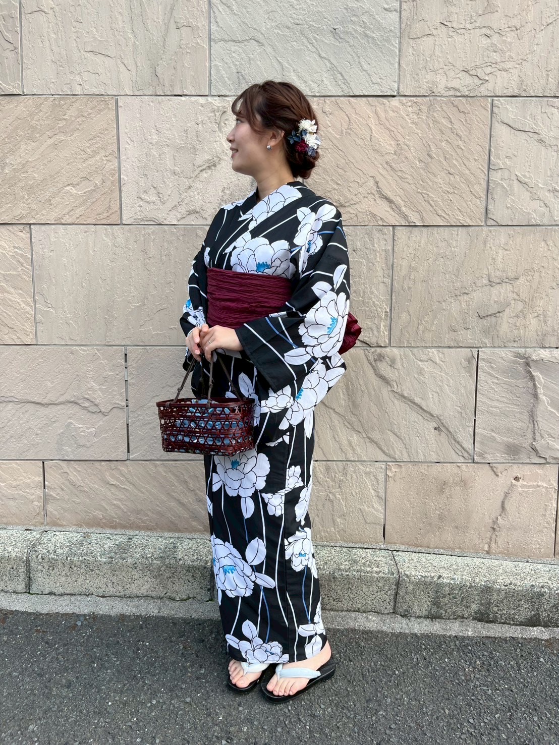 大人カラーが可愛い浴衣コーデ♪