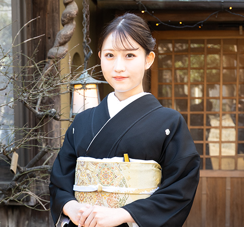 黒留袖 | 京都、浅草で着物・浴衣を楽しむなら、着物レンタルVASARA！
